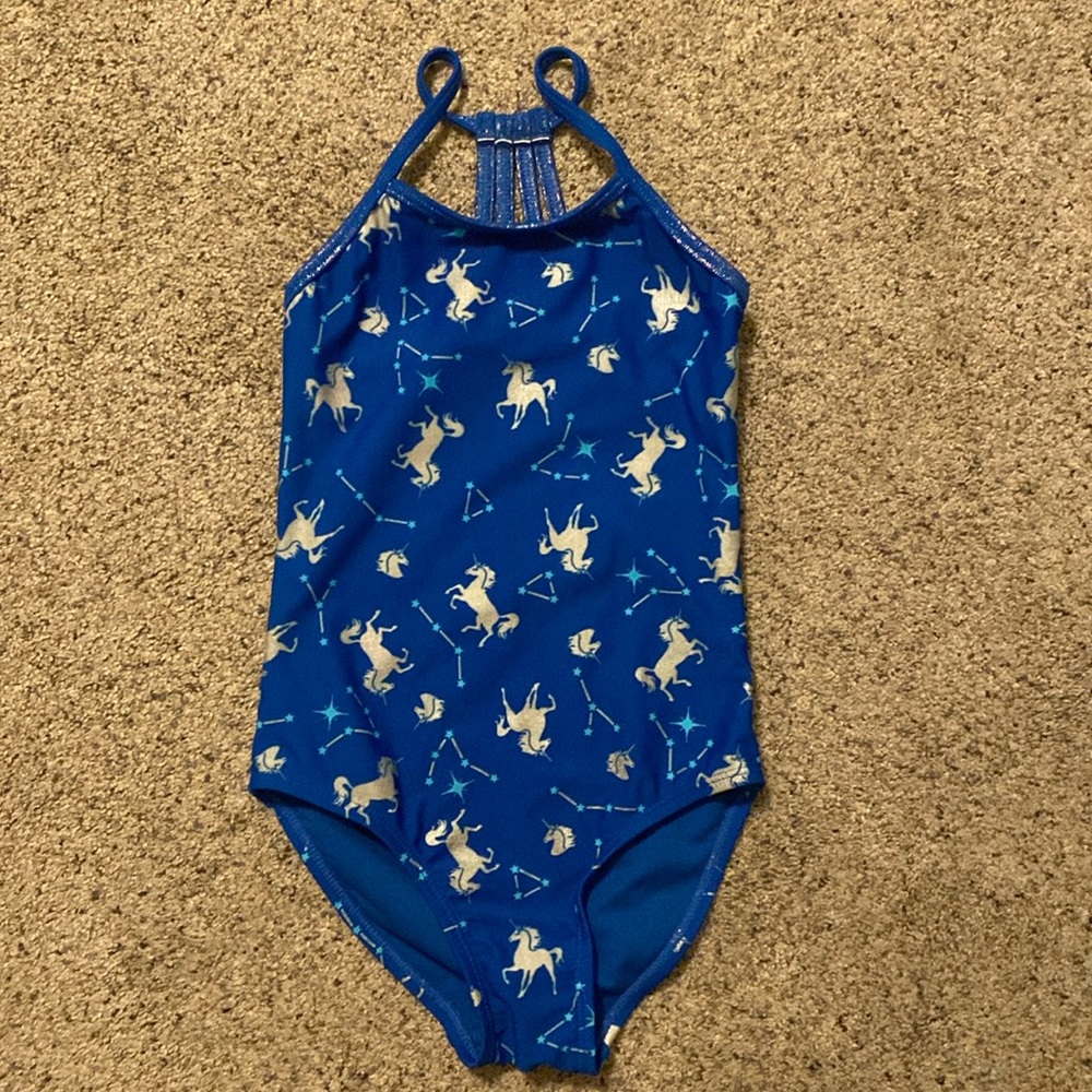 Girls unicorn 🦄 swimsuit/bathing suit (6/6X)